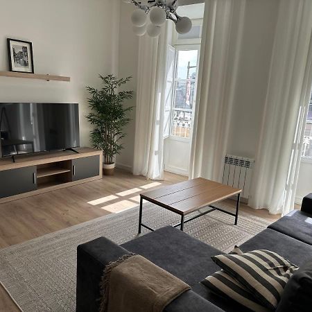 Apartamento Vigo Centro Puerta Del Sol Luaran gambar
