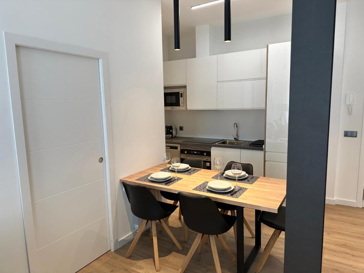 Apartamento Vigo Centro Puerta Del Sol Luaran gambar