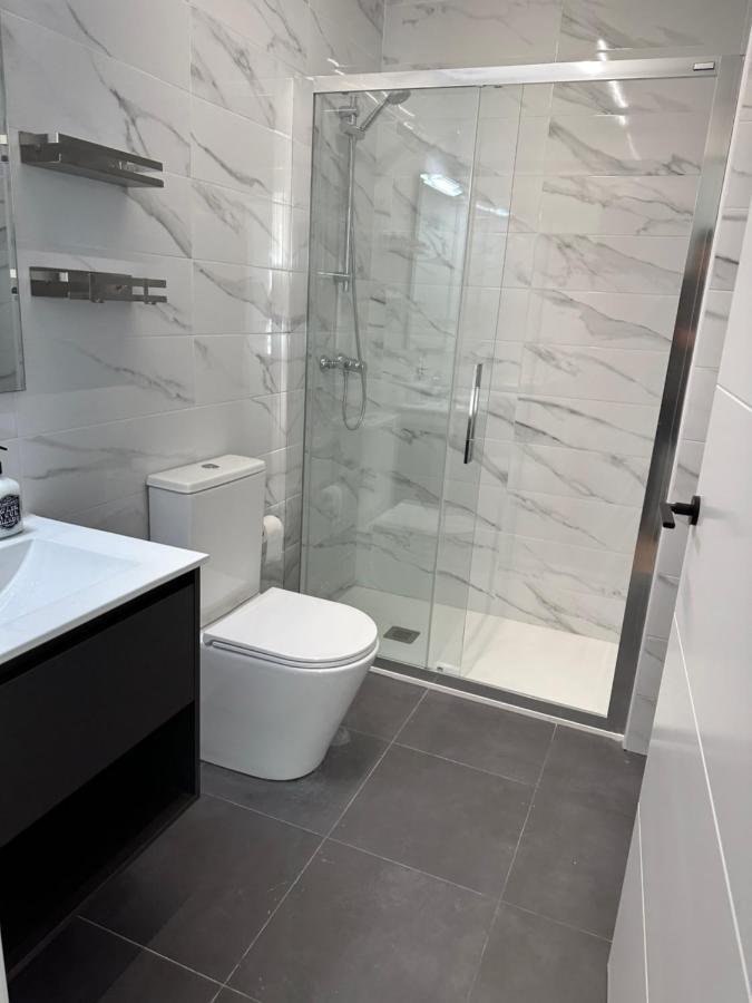 Apartamento Vigo Centro Puerta Del Sol Luaran gambar