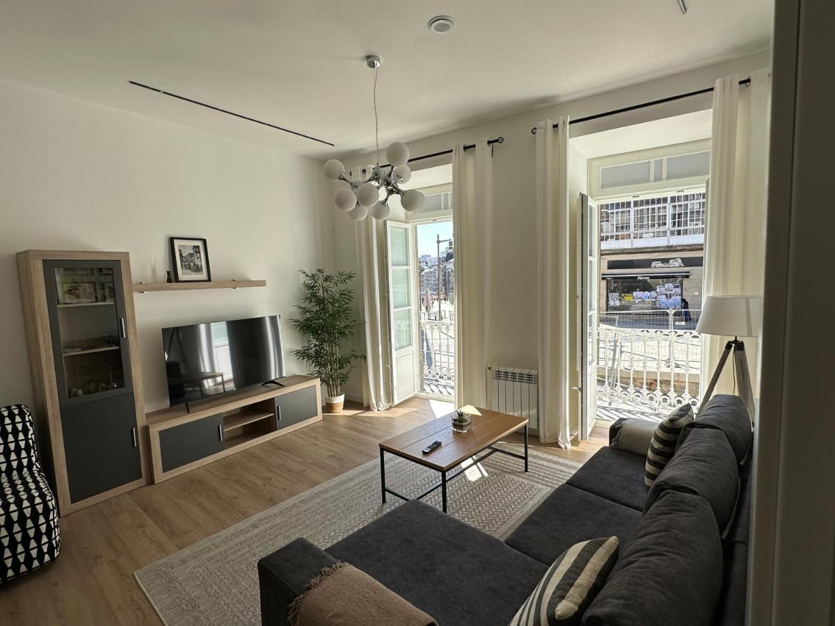 Apartamento Vigo Centro Puerta Del Sol Luaran gambar